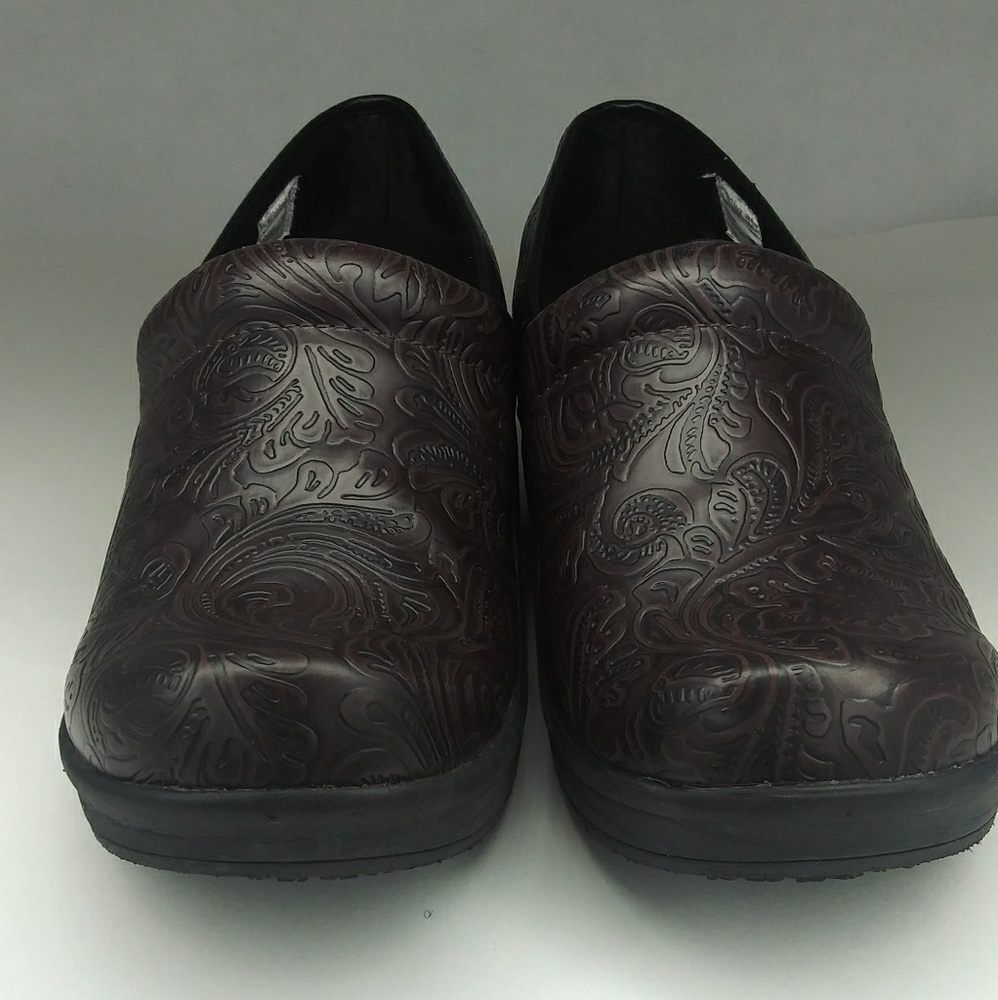 Safe T Step Comfort Clogs womens brown